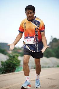 BIB: 8214
                            <button type="button" onclick="openModal(18895332)" class="btn btn-primary btn-sm float-right btn-popup" data-toggle="modal" data-target=".modal-high-quality">
                        <i class="fas fa-shopping-cart"></i> Add to Cart
                    </button>
                                            <button type="button" onclick="isThisMe(18895332, true)" class="btn btn-success btn-sm float-right btn-popup btn-isme hidden" data-toggle="tooltip" data-placement="bottom" title="นี่คือรูปของคุณใช่ไหม คลิกที่นี่เพื่อเอาเข้าอัลบั้ม">
                        <i class="fas fa-plus"></i> Add to album
                    </button>
                    <button type="button" onclick="isThisMe(18895332, false)" class="btn btn-warning btn-sm float-right btn-popup btn-isnotme hidden">
                        <i class="fas fa-ban"></i> Remove from album
                    </button>